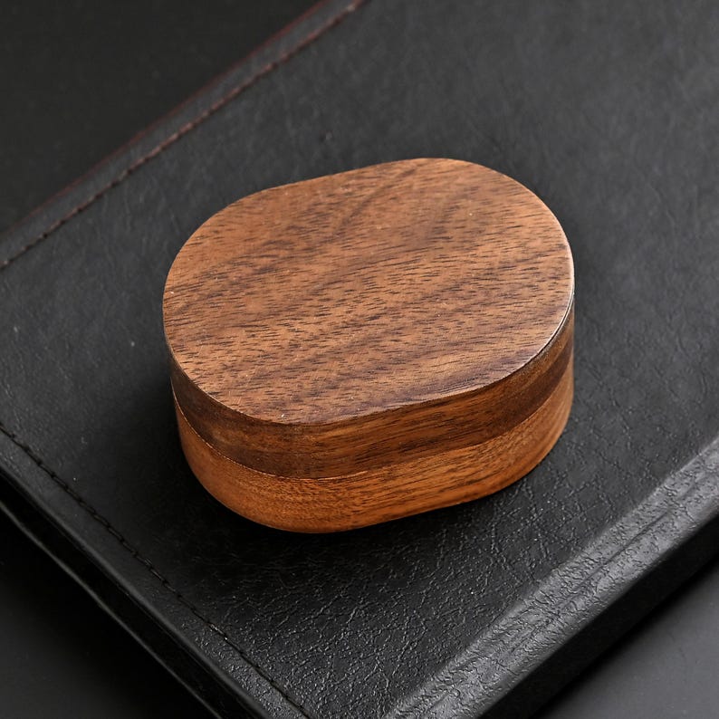 Custom initial lapel pins